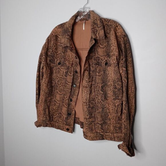 Free People Snake Trucker Jacket in Brown Size Small - Picture 2 of 8